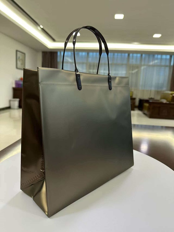 RGS PACKAGING lancia la nuova borsa tote in PP opaco e laminato in PP